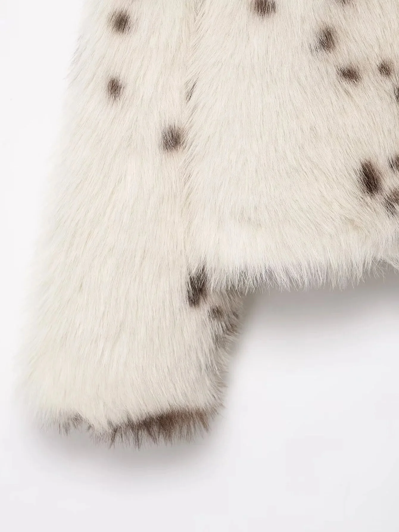 Sarah Faux Fur Coat - Image 8